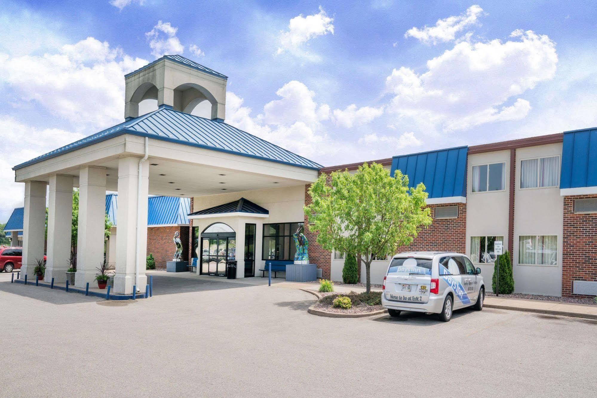 Days Inn Hotel & Conference Center 라 크로스 외부 사진